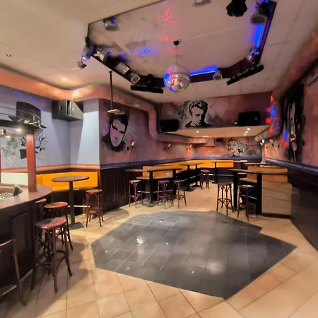 Smart 2 Bb2 321 Готель *